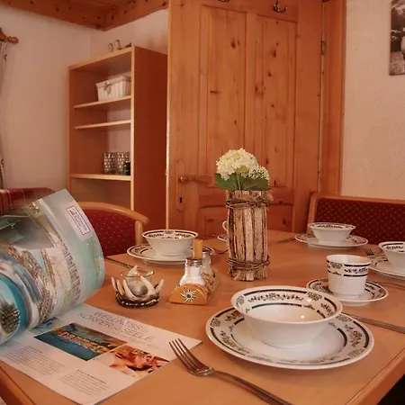 Schattbachgut Apartment Zell am See